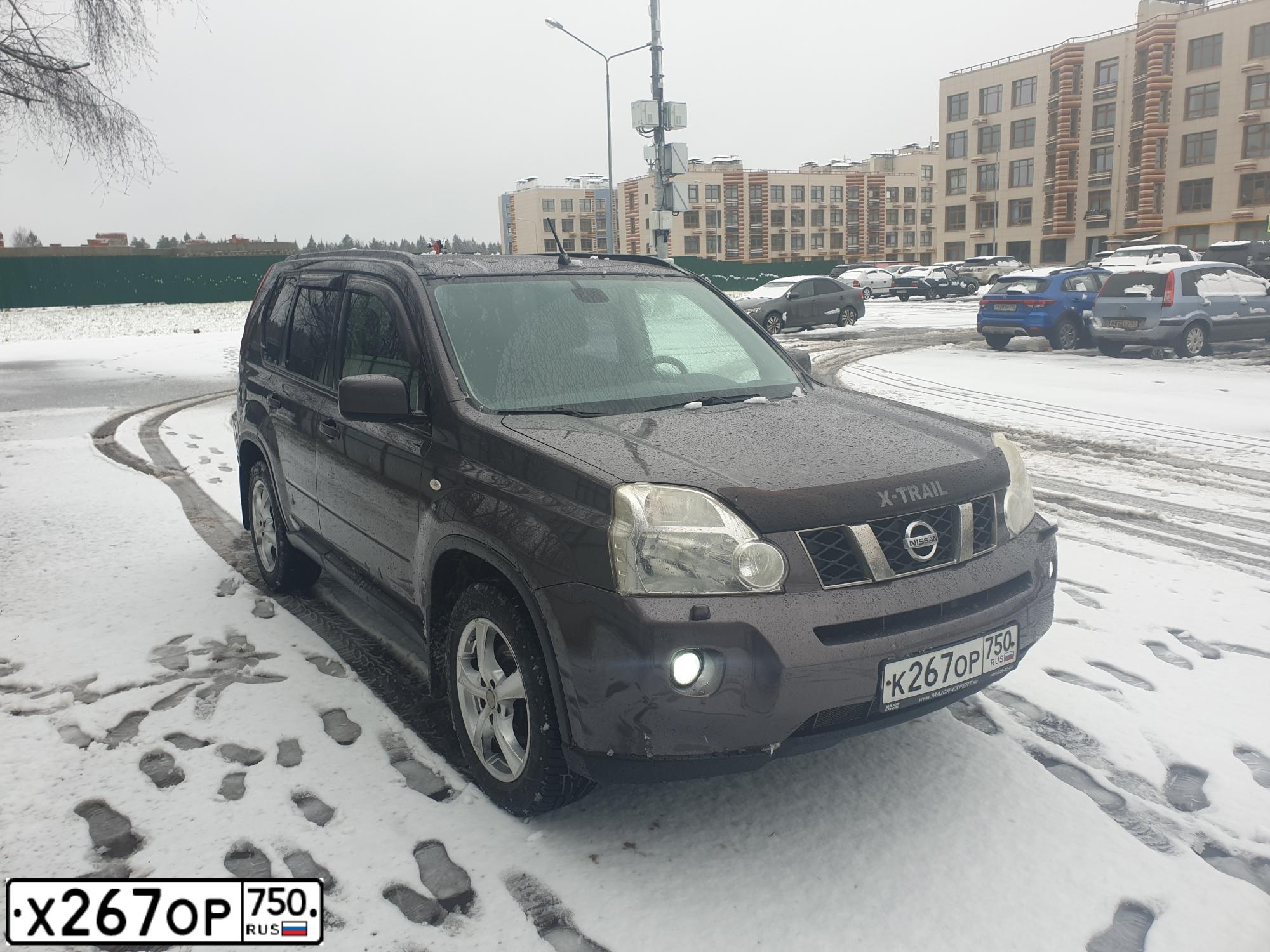Фото автомобиля HYUNDAI ELANTRA, 2007 — госномер К562ТО123. Цвет: Серый