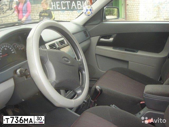 Фото автомобиля LADA 2172 PRIORA, 2010 — госномер М707ЕТ30. Цвет: СВЕТЛО-СЕРЕБРИСТЫЙ МЕТАЛЛИК