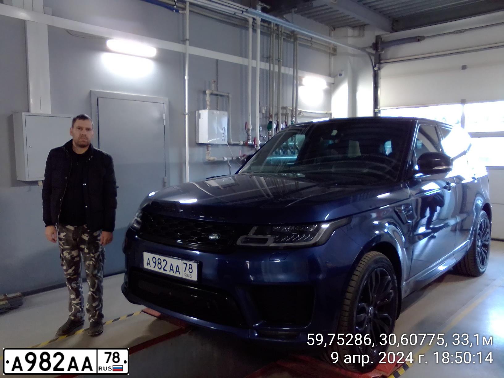 Фото автомобиля BMW X1, 2012 — госномер А982АА78. Цвет: ЧЕРНЫЙ