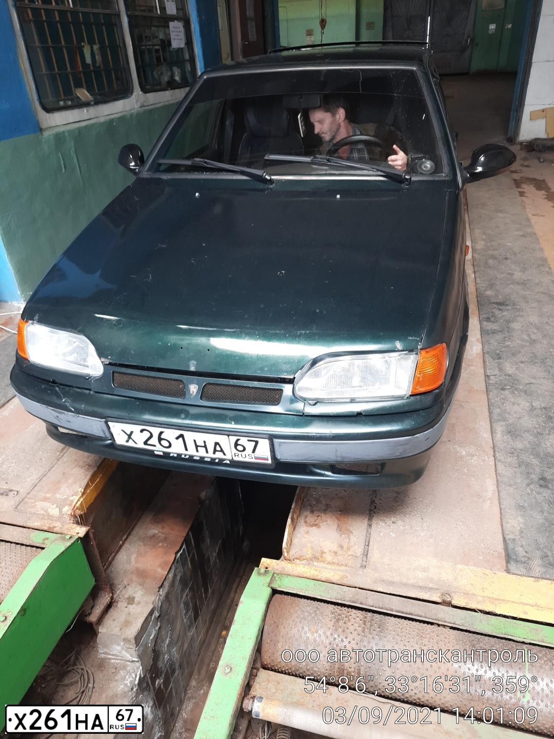 Фото автомобиля LADA 2114, 2004 — госномер Н533УК69. Цвет: Темно-зеленый