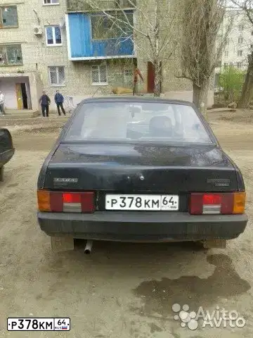 Фото автомобиля LADA 2109 SAMARA, 1993 — госномер Р378КМ64. Цвет: ЧЕРНЫЙ