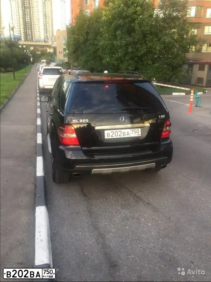 Фото автомобиля HYUNDAI SANTA FE, 2006 — госномер К213ТМ777. Цвет: СИНИЙ