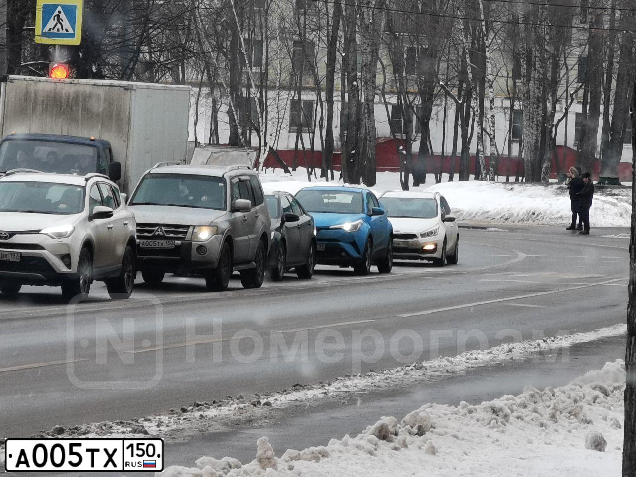 Фото автомобиля BMW X5, 2005 — госномер А005ТХ150. Цвет: ЧЕРНЫЙ