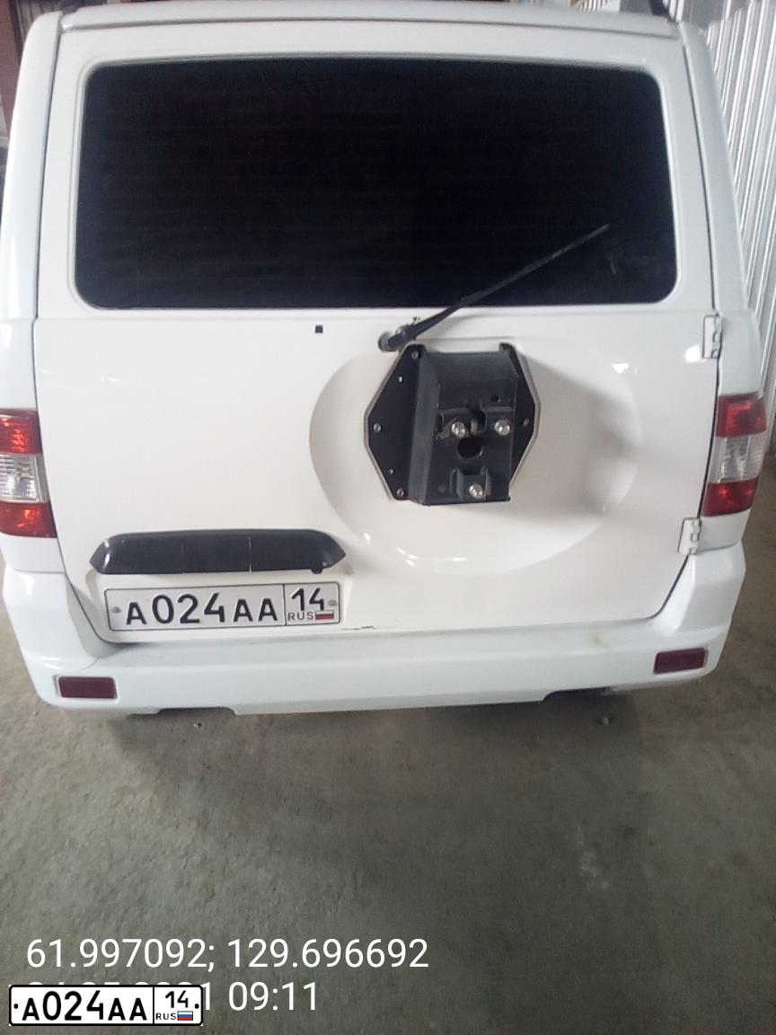 Фото автомобиля UAZ 3163 PATRIOT, 2015 — госномер А024АА14. Цвет: АРКТИКА