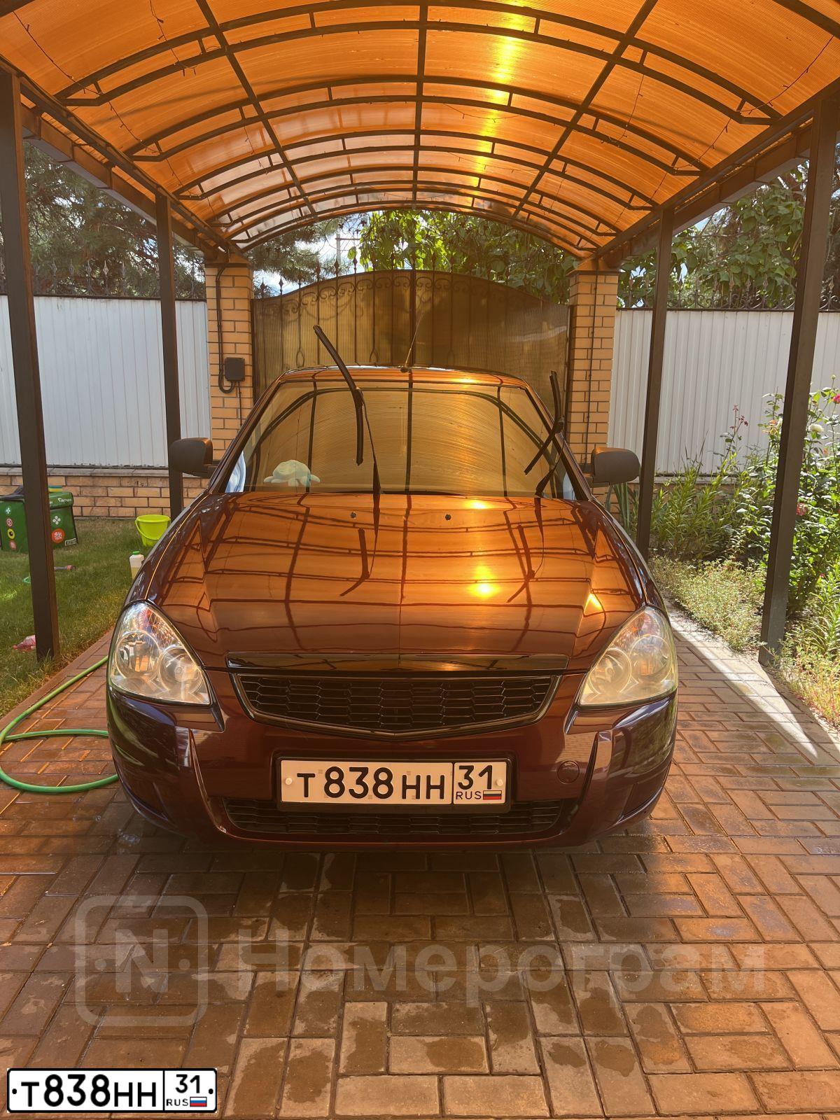 Фото автомобиля LADA 2170 PRIORA, 2012 — госномер Т838НН31. Цвет: ТЕМНО-ВИШНЕВЫЙ