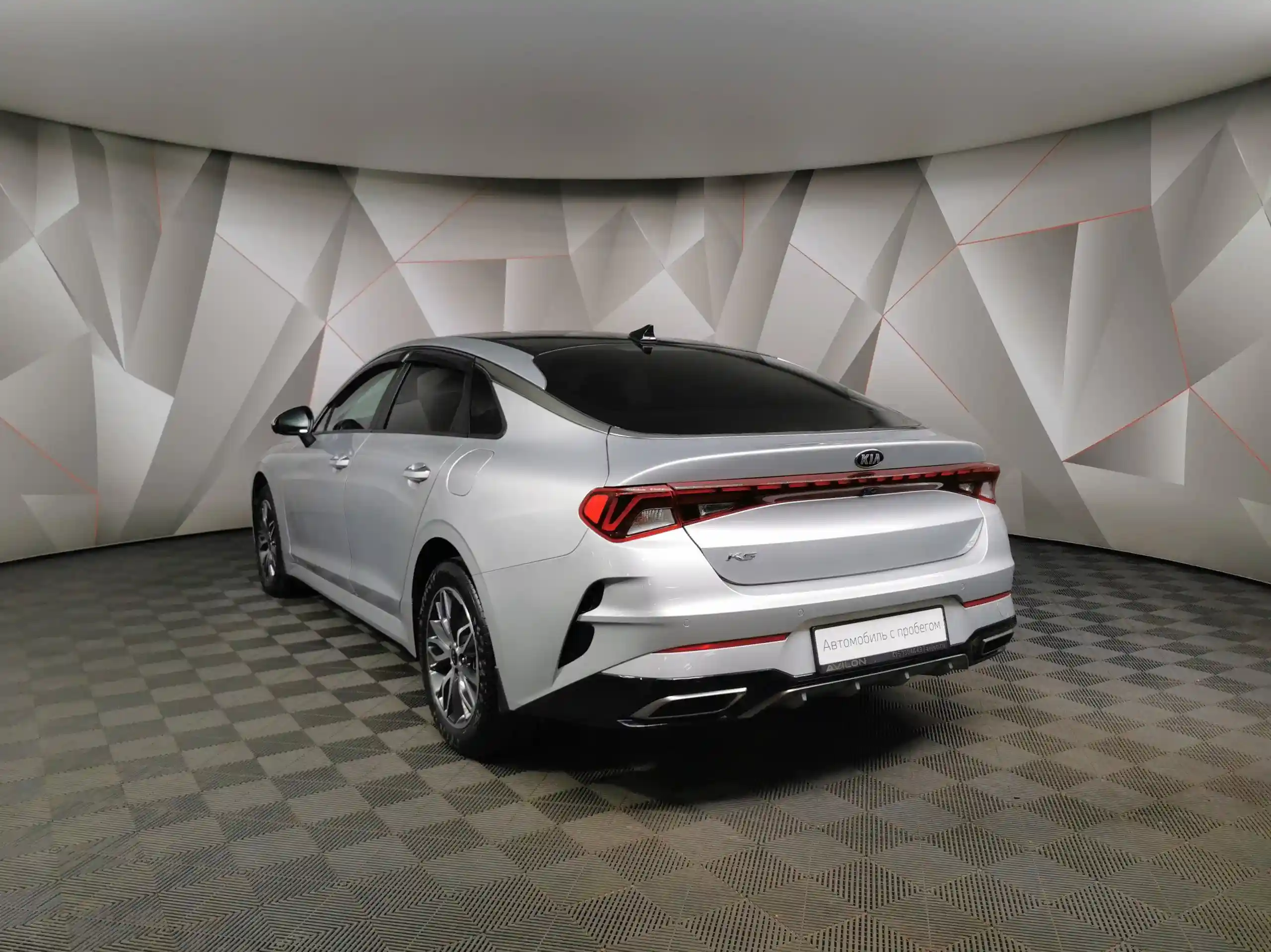 Фото автомобиля KIA CEE'D, 2016 — госномер О070ВО40. Цвет: СЕРЫЙ