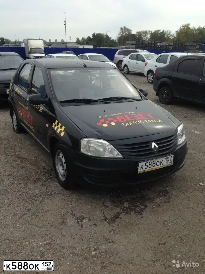 Фото автомобиля RENAULT T LOGAN, 2012 — госномер К588ОК152. Цвет: ЧЕРНЫЙ