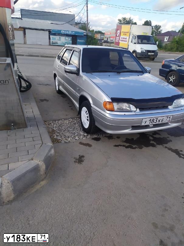 Фото автомобиля LADA 2114 SAMARA, 2006 — госномер К095УА71. Цвет: СВЕТЛО-СЕРЕБРИСТЫЙ МЕТАЛЛ