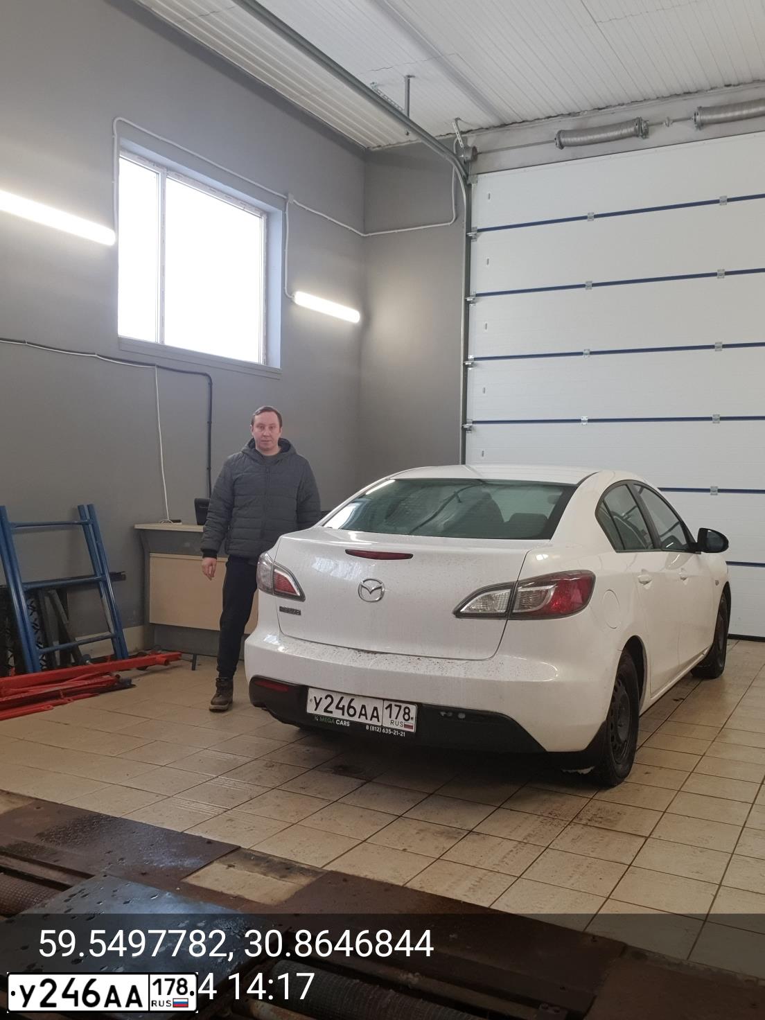 Фото автомобиля MAZDA 3, 2011 — госномер Е024ВХ147