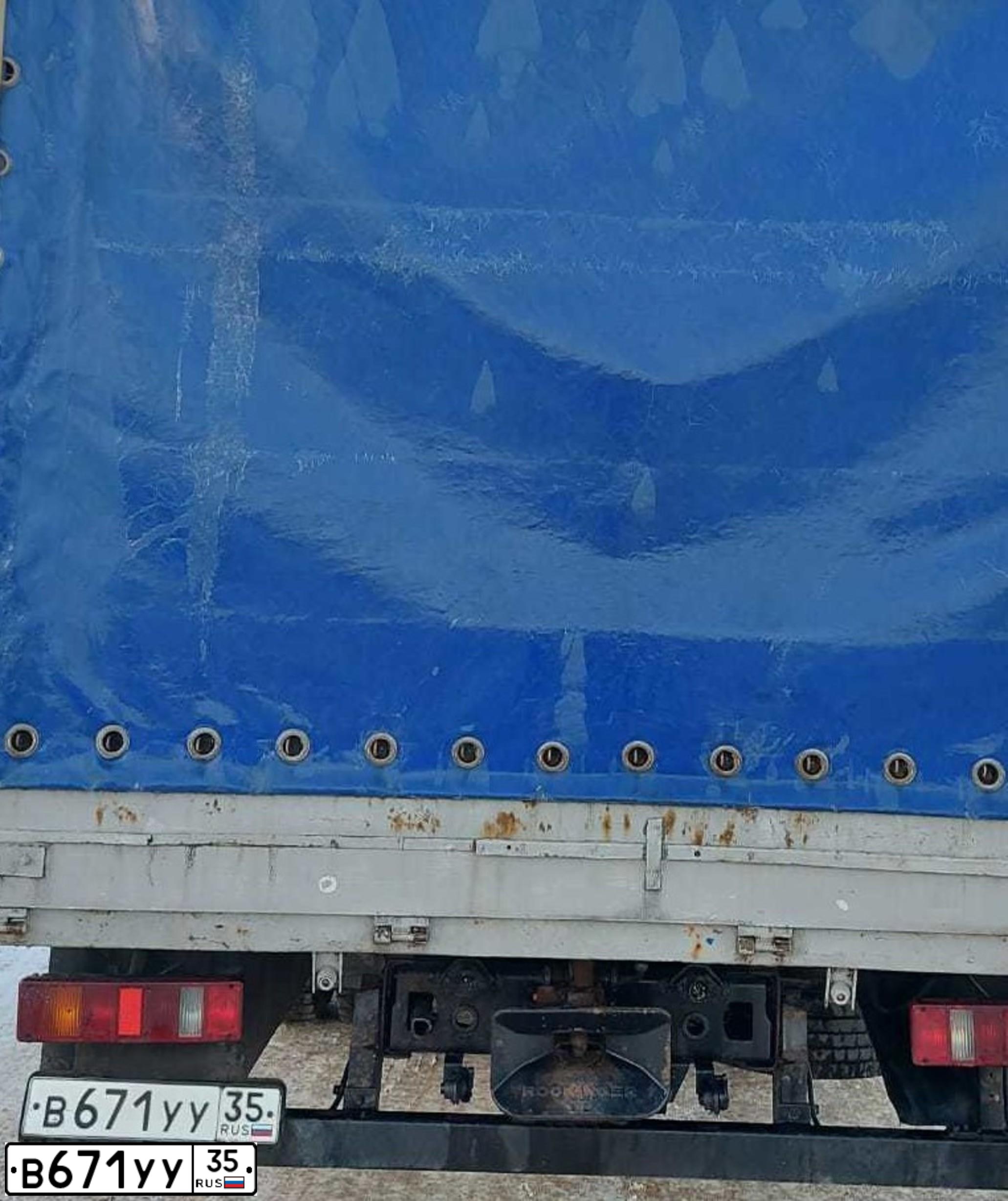 Фото автомобиля MAZ 4371 /4X2/, 2012 — госномер В671УУ35. Цвет: СИНИЙ