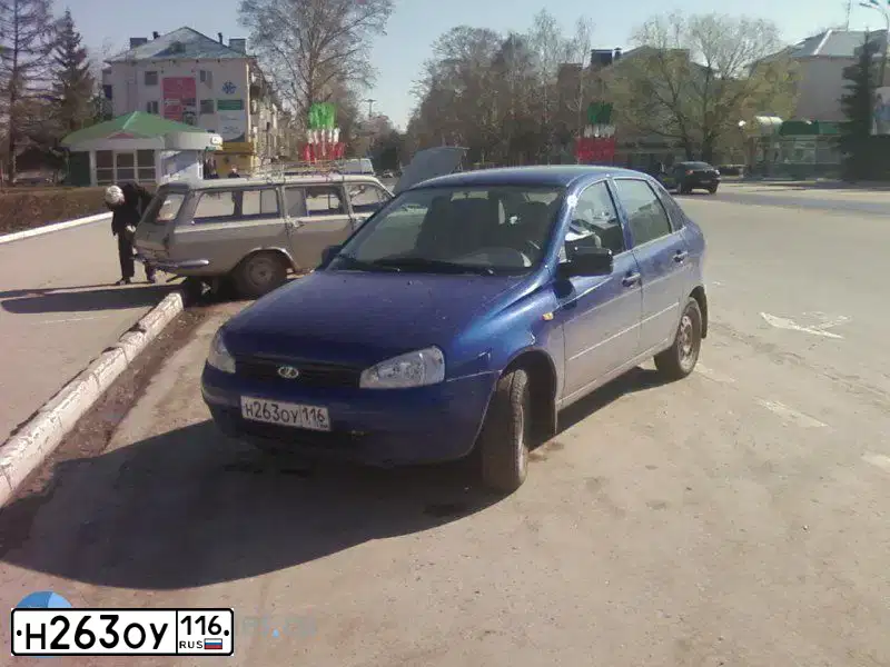 Фото автомобиля LADA 1118 KALINA, 2011 — госномер Н263ОУ116. Цвет: синий
