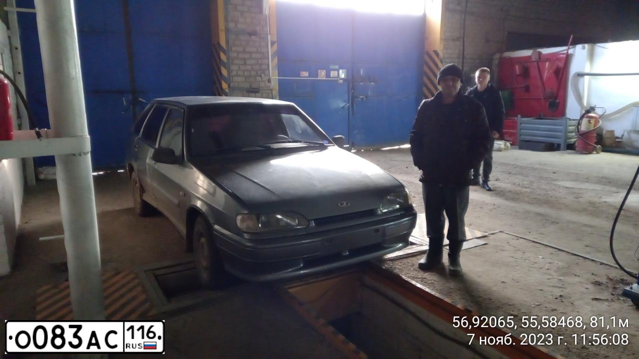 Фото автомобиля LADA 2114 SAMARA, 2011 — госномер О083АС116. Цвет: средний серо-зеленый металлик