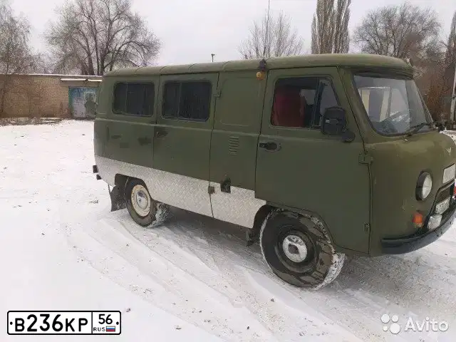 Фото автомобиля UAZ 3962, 1998 — госномер В236КР56. Цвет: ХАКИ