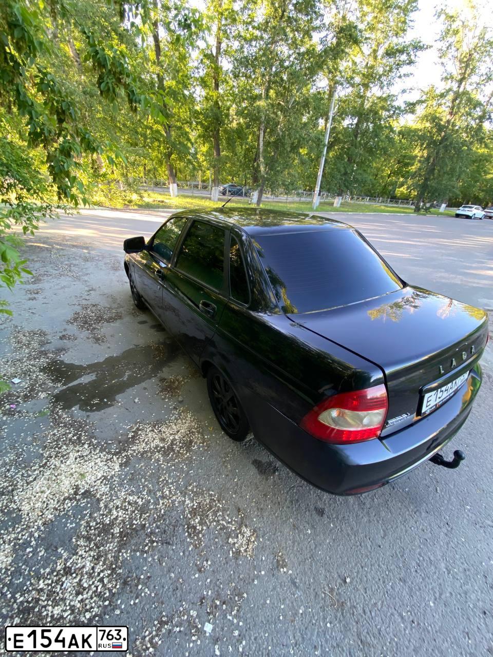 Фото автомобиля LADA 2170 PRIORA, 2009 — госномер Е154АК763. Цвет: Сине-Черный