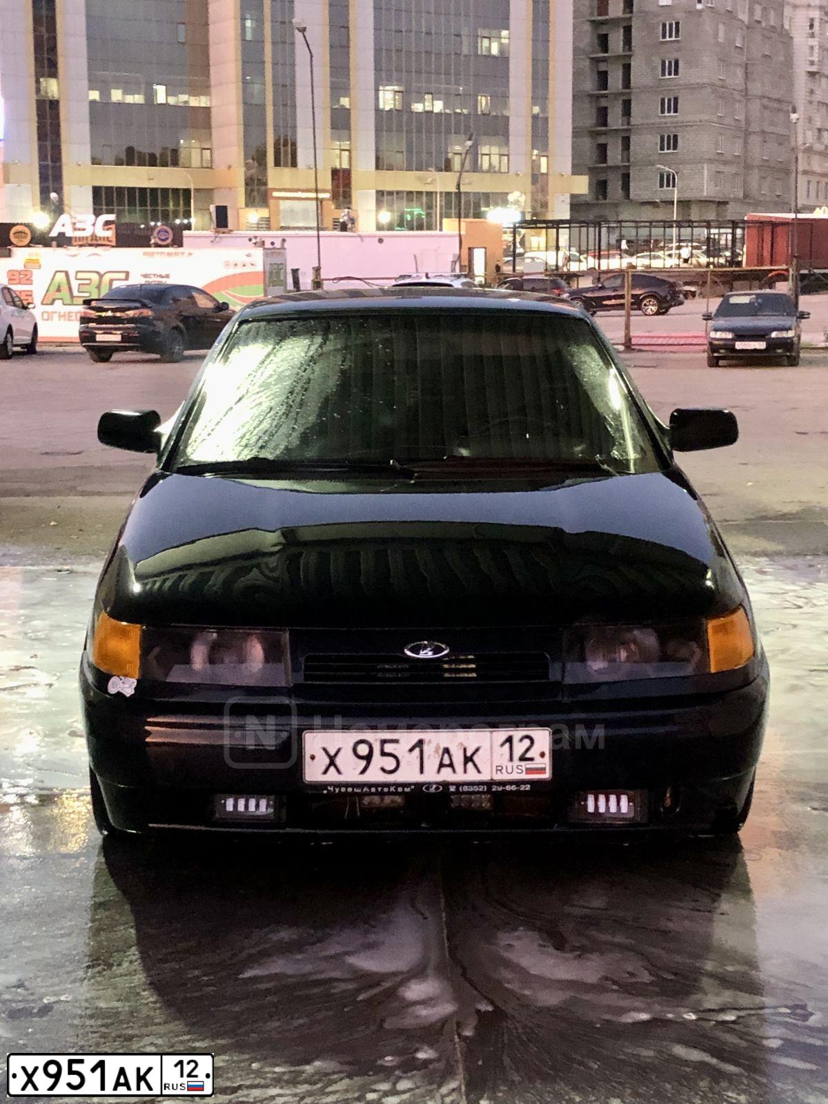 Фото автомобиля LADA 2112, 2005 — госномер Х951АК12. Цвет: ГРАФИТОВЫЙ МЕТАЛЛИК