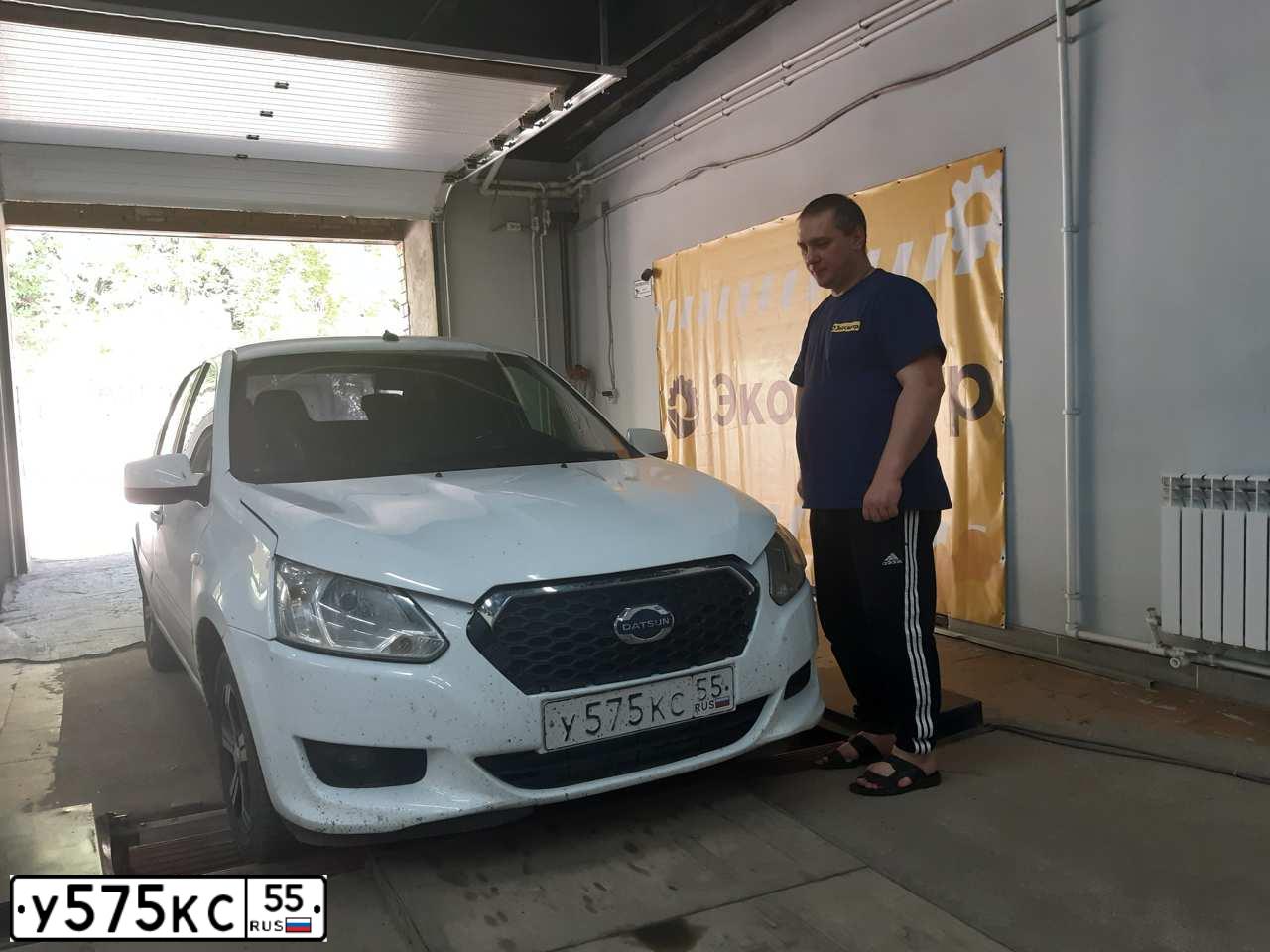 Фото автомобиля DATSUN ON-DO, 2018 — госномер У975КС55. Цвет: Белый