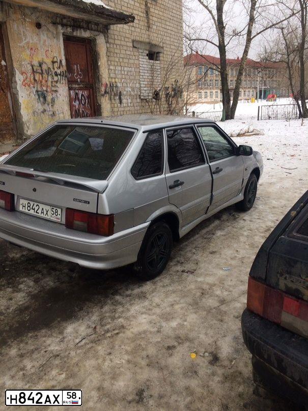 Фото автомобиля LADA 2114 SAMARA, 2005 — госномер М114АМ58. Цвет: СВЕТЛО-СЕРЕБРИСТЫЙ МЕТ
