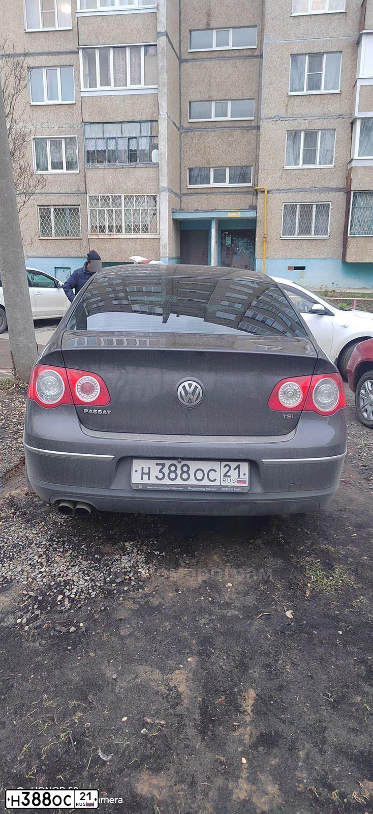 Фото автомобиля LADA 2114 SAMARA, 2011 — госномер Н388ОС21. Цвет: СЕРО-СИНЕ ЗЕЛЕНЫЙ