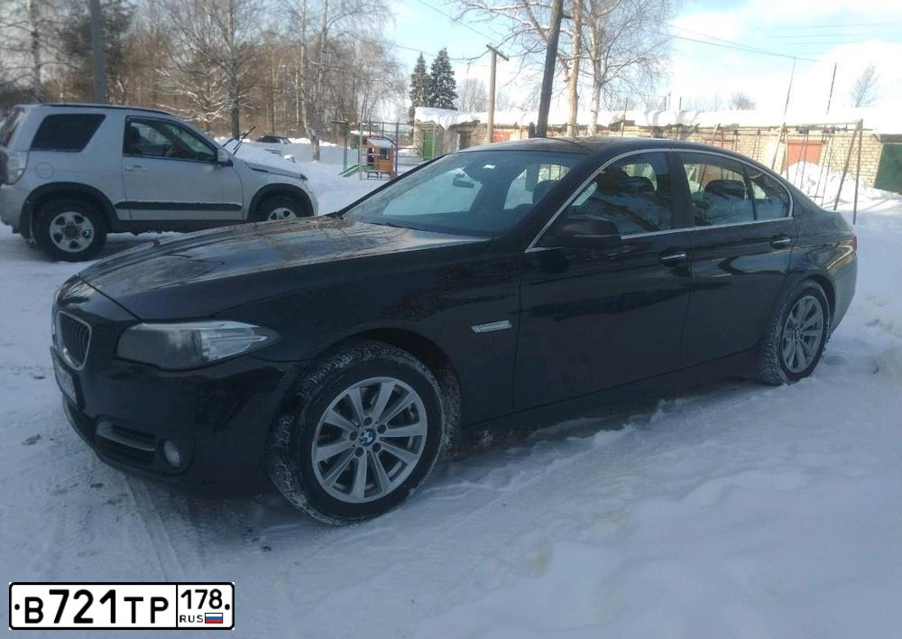 Фото автомобиля BMW W SERIE 5, 2014 — госномер У121КМ44. Цвет: ЧЕРНЫЙ