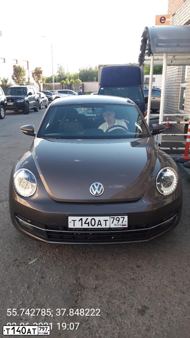 Фото автомобиля VOLKSWAGEN JETTA, 2014 — госномер Т140АТ797. Цвет: Коричневый