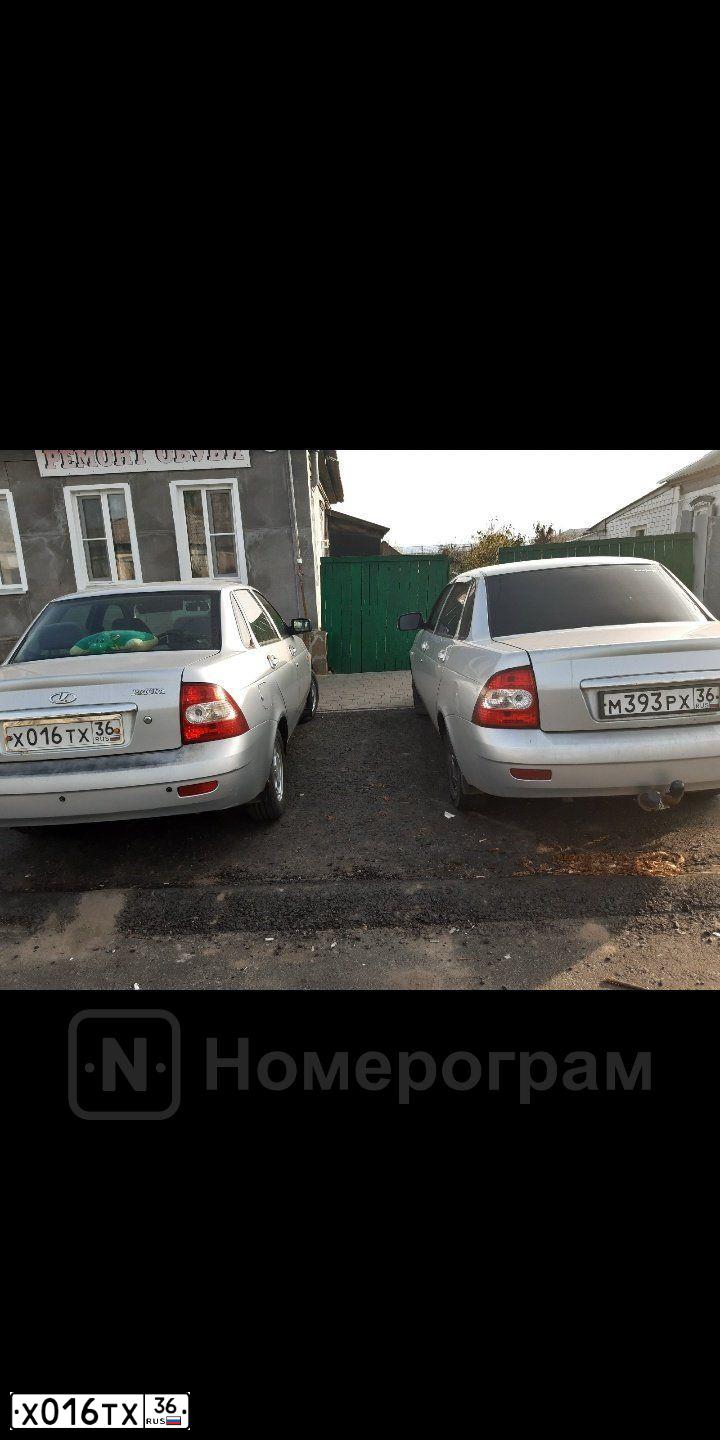 Фото автомобиля LADA PRIORA, 2009 — госномер С319МА761. Цвет: СВЕТЛО-СЕРЕБРИСТЫЙ МЕТАЛЛ