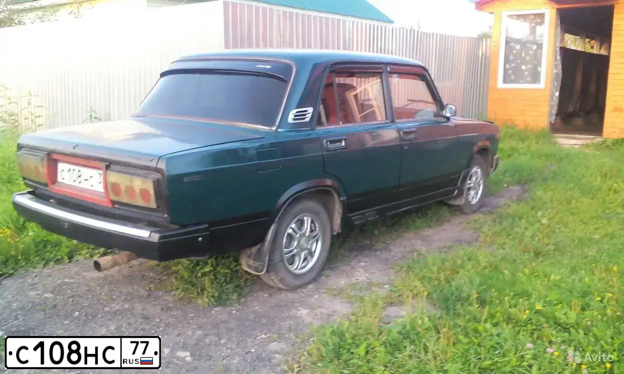 Фото автомобиля LADA 2108 SAMARA, 1993 — госномер С108НС77. Цвет: ВИШНЕВЫЙ