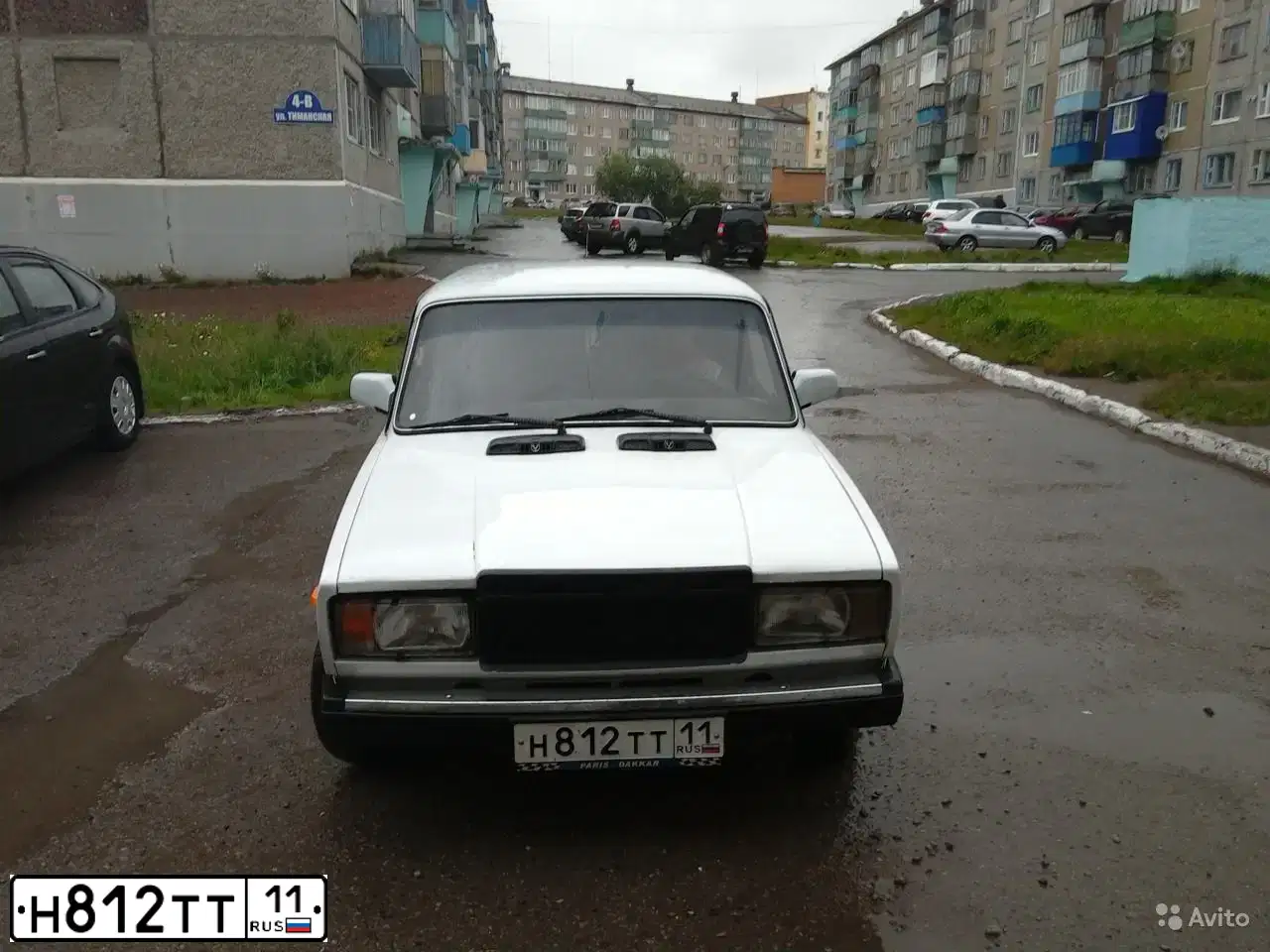 Фото автомобиля LADA 2107, 2001 — госномер Н812ТТ11. Цвет: ЯРКО-БЕЛЫЙ
