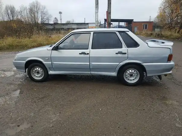 Фото автомобиля LADA 2115 SAMARA, 2004 — госномер Н620ВА250. Цвет: СЕРЕБРИСТО-ЖЕЛТЫЙ