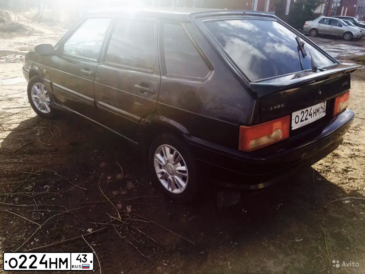 Фото автомобиля LADA 2114 SAMARA, 2008 — госномер О592ХА43. Цвет: ГРАФИТОВЫЙ МЕТАЛЛИК