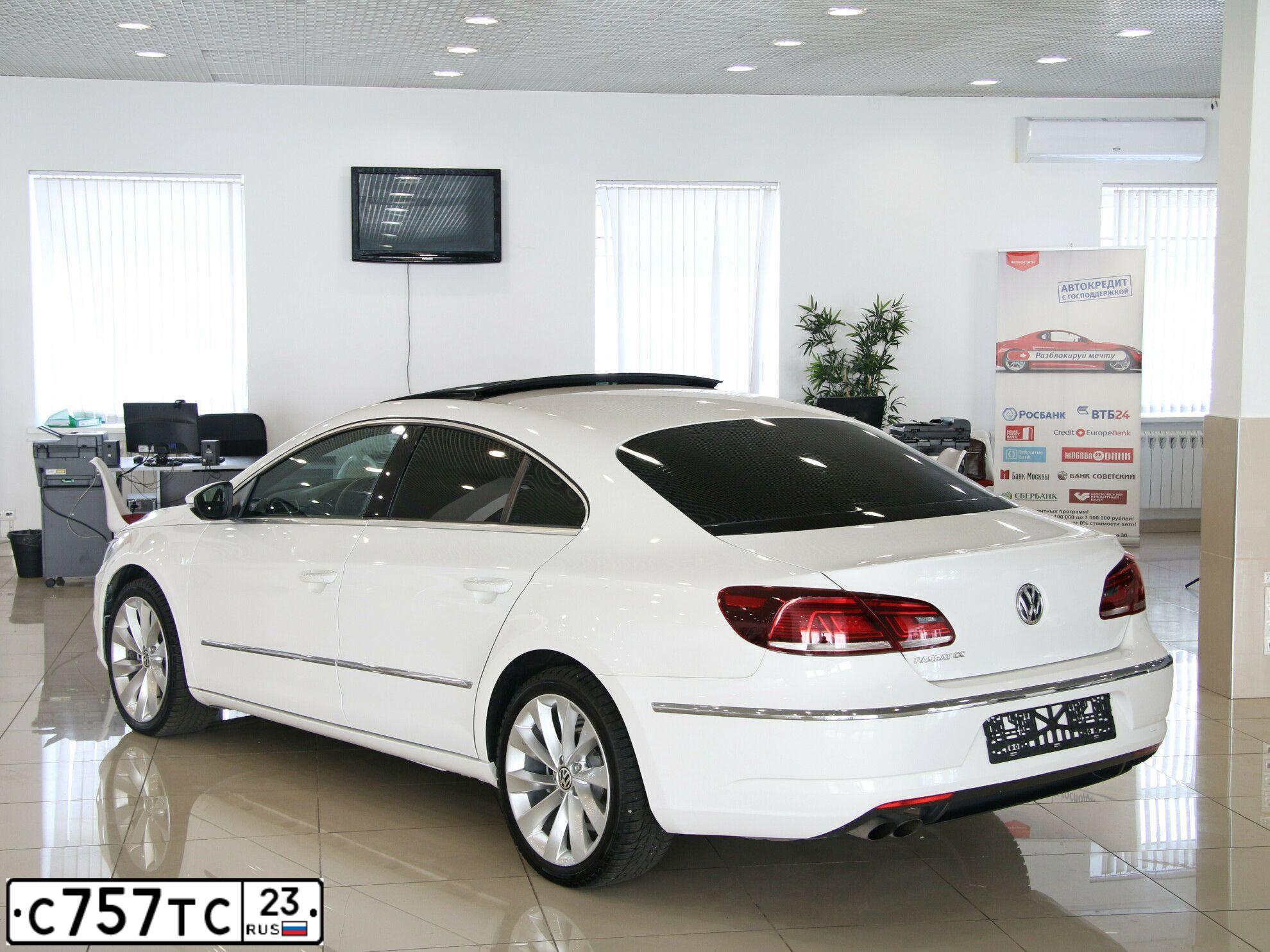 Фото автомобиля VOLKSWAGEN CC, 2012 — госномер С757ТС23. Цвет: БЕЛЫЙ