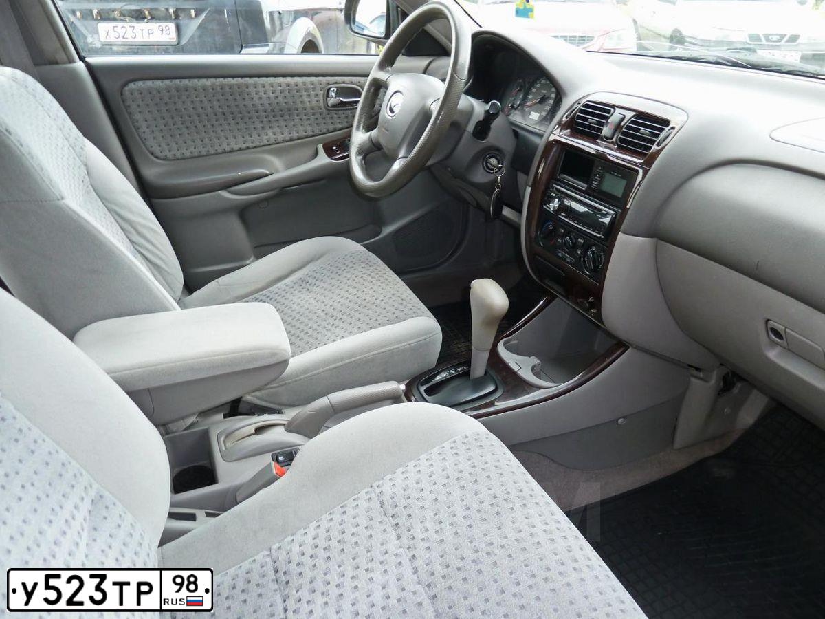 Фото автомобиля MITSUBISHI GALANT, 2008 — госномер У523ТР98. Цвет: СЕРЕБРИСТЫЙ
