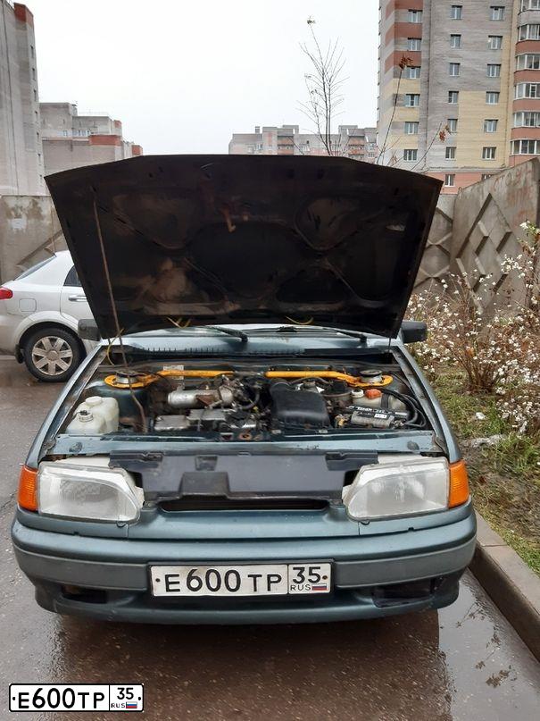 Фото автомобиля LADA 2113 SAMARA, 2007 — госномер Е600ТР35. Цвет: СЕРО-СИНЕ-ЗЕЛЕНЫЙ