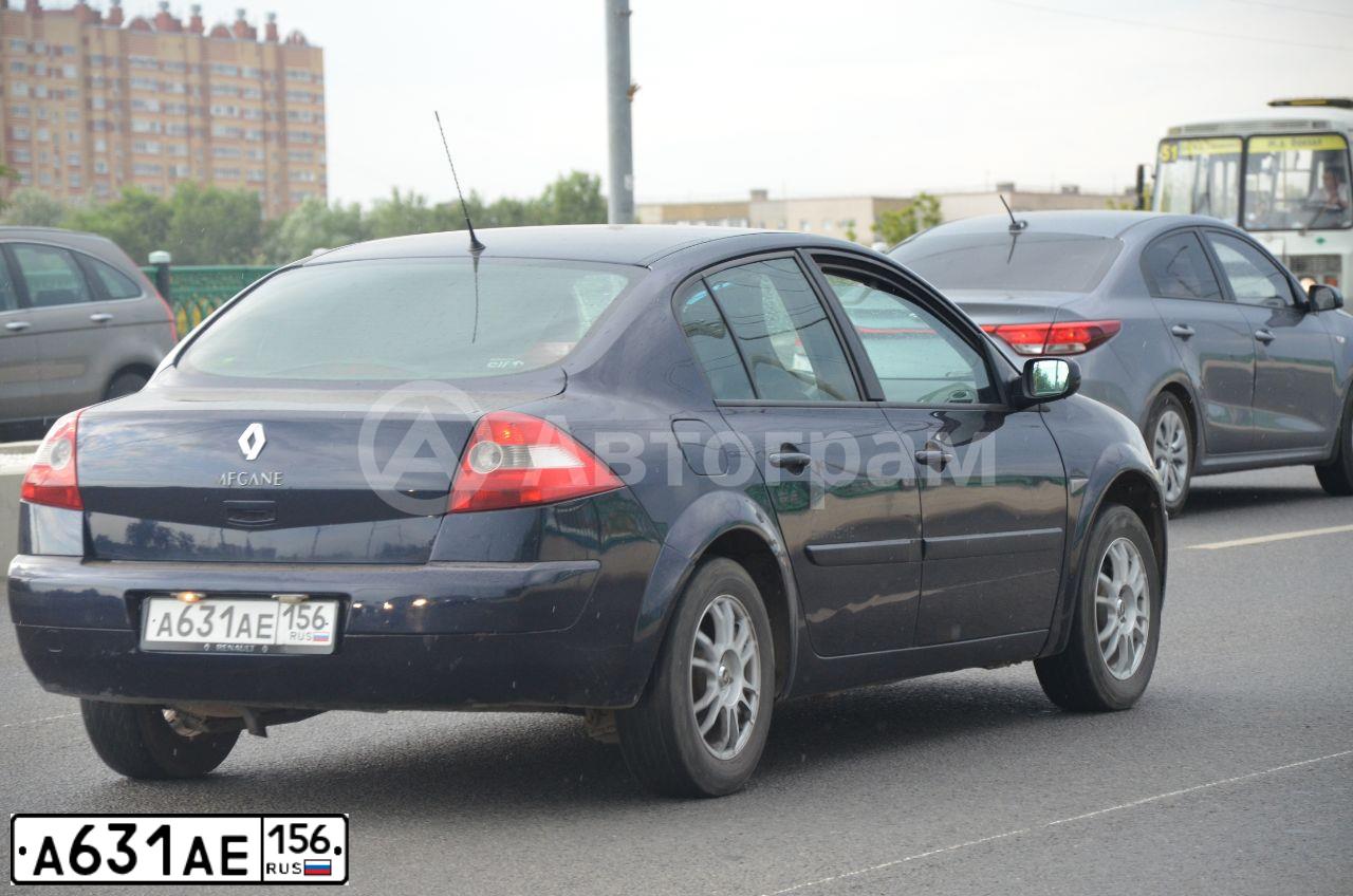 Фото автомобиля RENAULT MEGANE, 2008 — госномер А631АЕ156. Цвет: Темно-синий