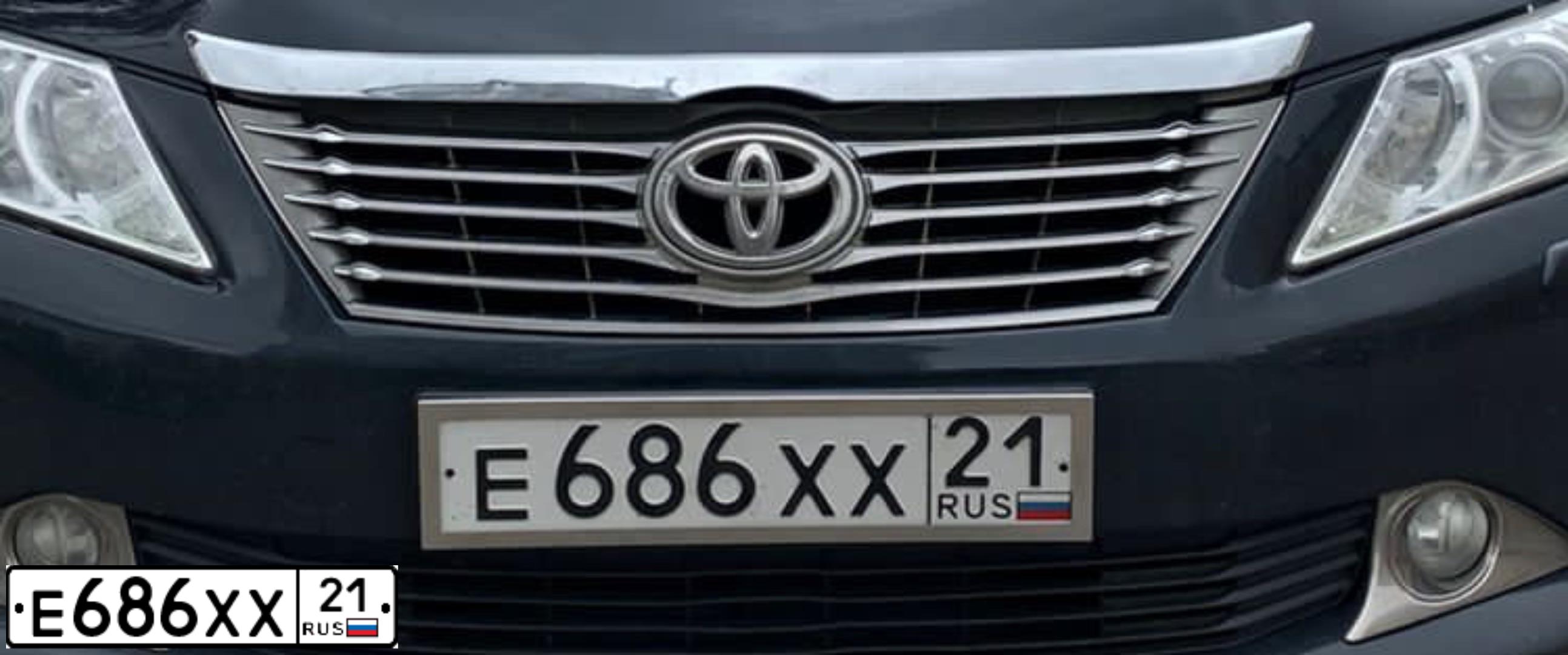 Фото автомобиля TOYOTA CAMRY, 2013 — госномер А555РХ21. Цвет: ТЕМНО-СЕРЫЙ МЕТАЛЛИК