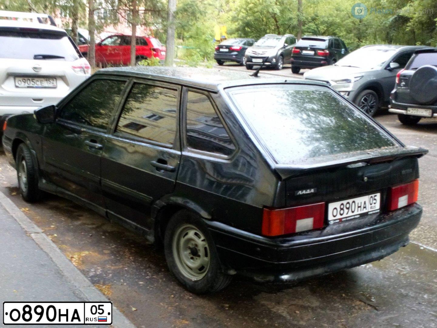 Фото автомобиля LADA 2114 SAMARA, 2010 — госномер О890НА05. Цвет: Темно-зеленый