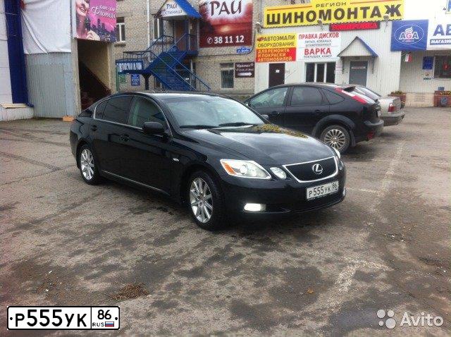 Фото автомобиля HYUNDAI I30, 2010 — госномер Р555УК86. Цвет: Коричневый