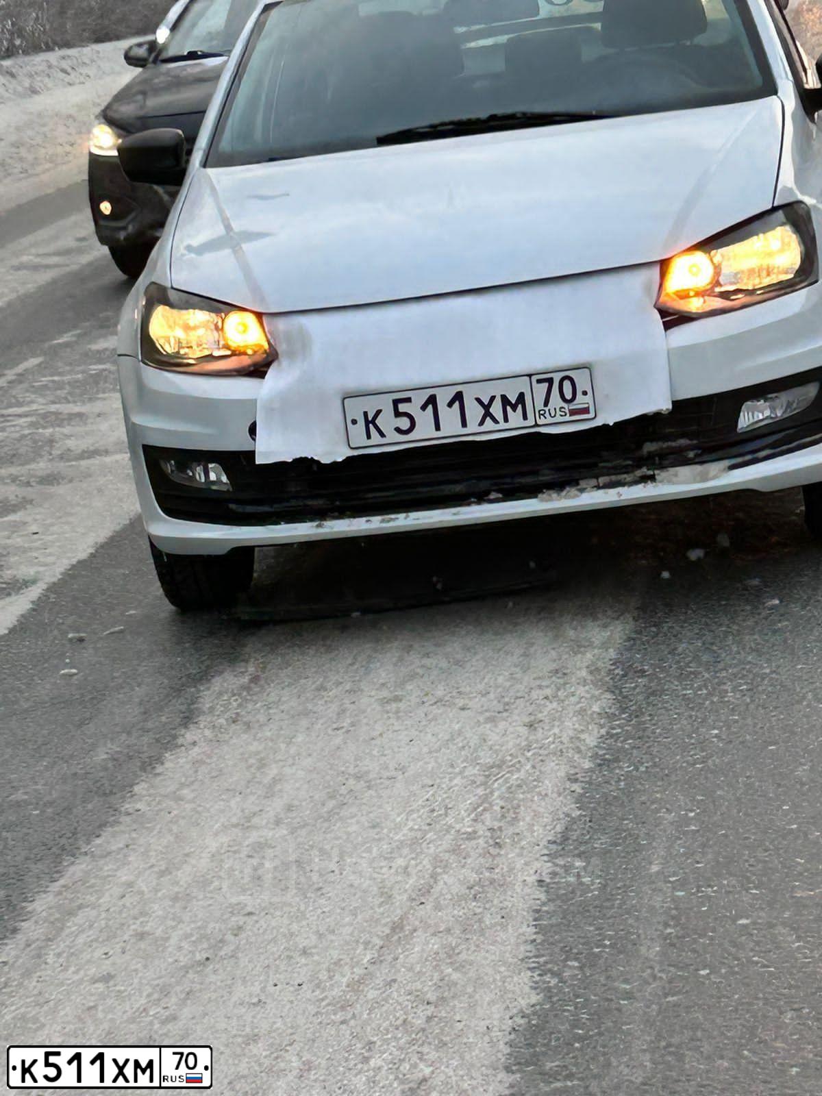 Фото автомобиля VOLKSWAGEN POLO, 2018 — госномер Т740НТ761. Цвет: Белый