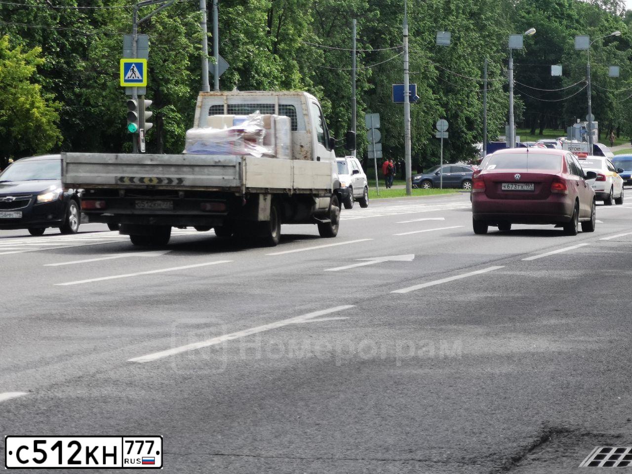 Фото автомобиля SUZUKI GRAND VITARA, 2014 — госномер М707КУ18. Цвет: Коричневый