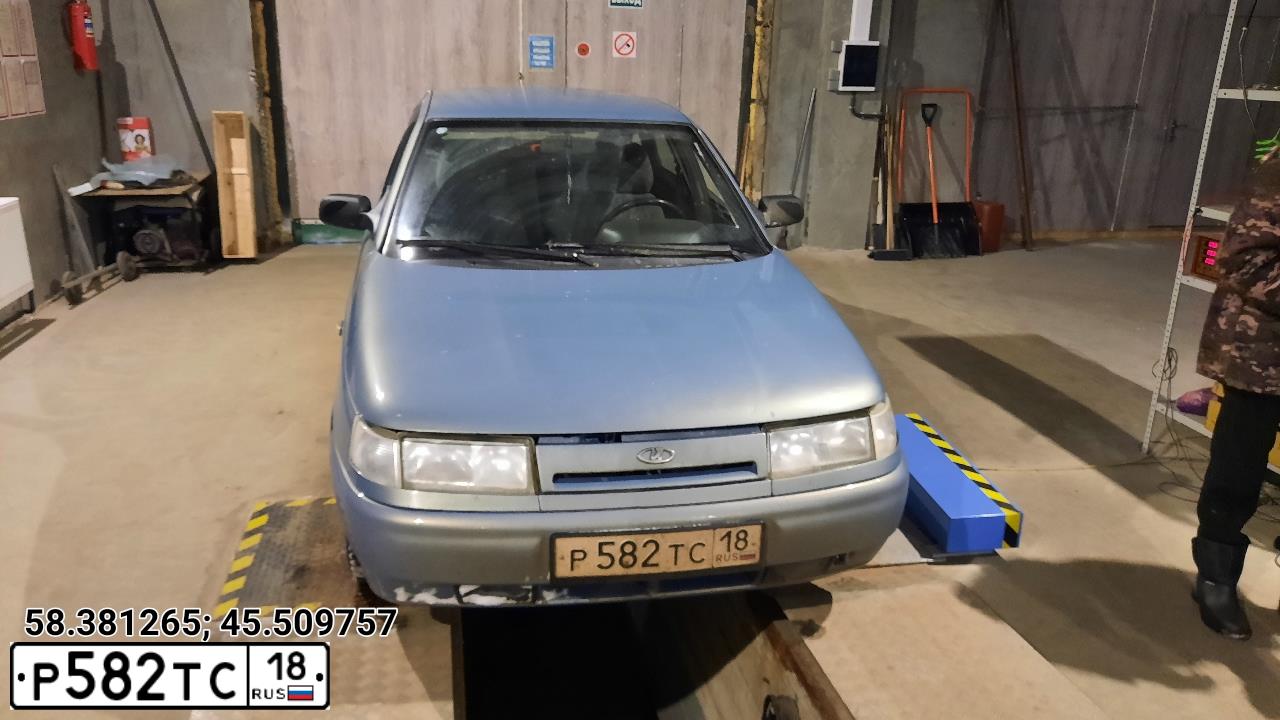 Фото автомобиля LADA 2112 LADA, 2004 — госномер Н084СХ64. Цвет: ЗОЛОТИСТО-СЕРЫЙ