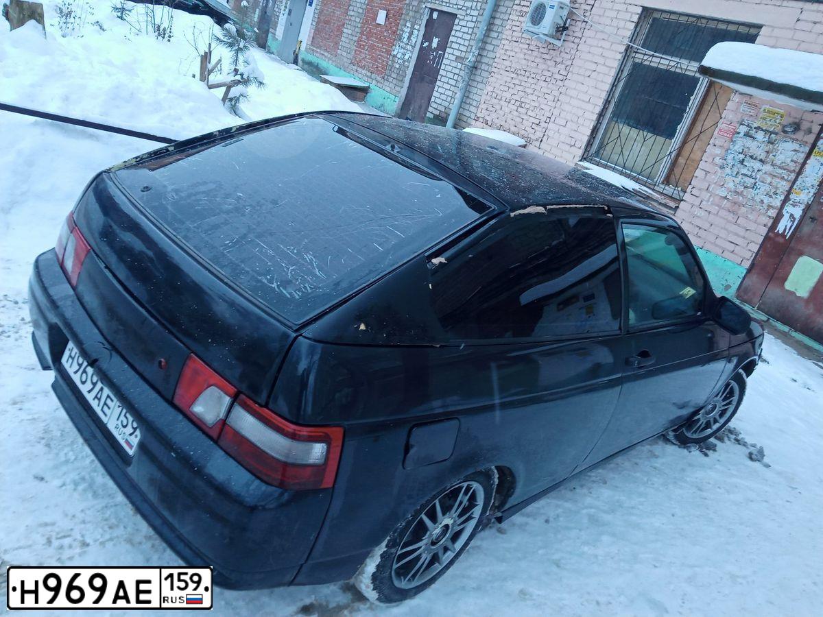 Фото автомобиля ВАЗ 211230, 2009 — госномер Р136АЕ159. Цвет: ГРАФИТОВЫЙ МЕТАЛЛИК