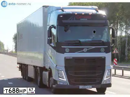 Фото автомобиля VOLVO SERIE FH /4X2/, 2014 — госномер К781КО134. Цвет: Белый