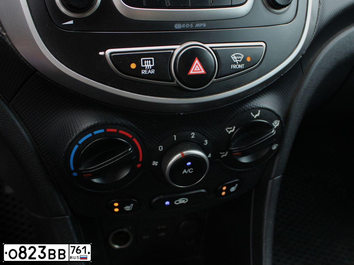 Фото автомобиля HYUNDAI SOLARIS, 2016 — госномер О775МА761