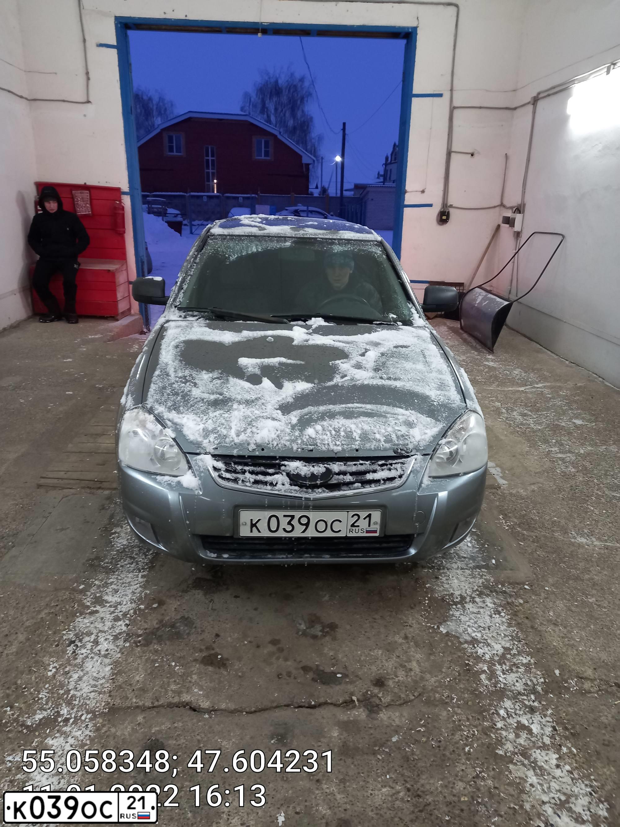 Фото автомобиля LADA 2170 PRIORA, 2008 — госномер Н172КН21. Цвет: СРЕДНИЙ СЕРО-ЗЕЛЕНЫЙ МЕТ.