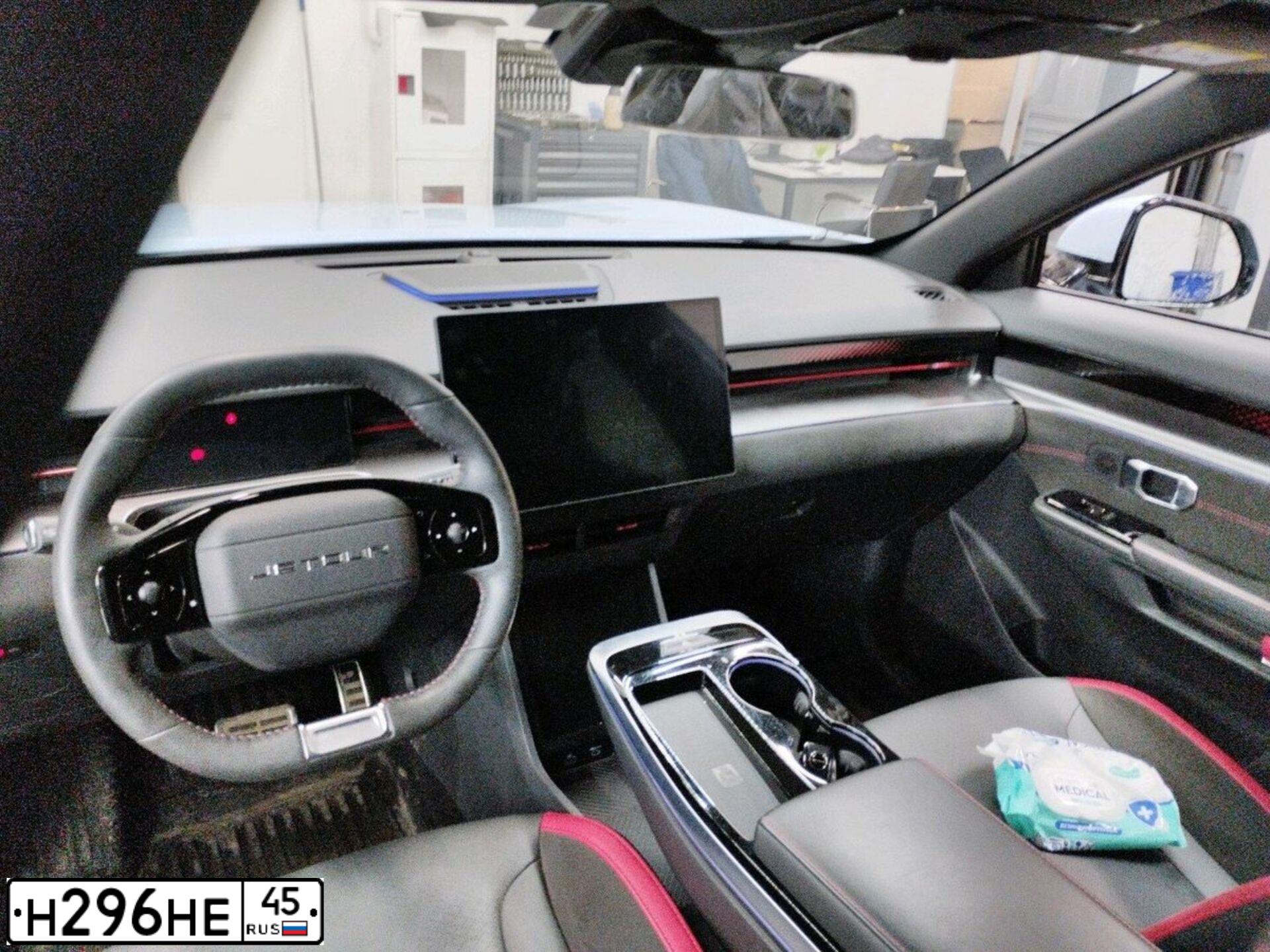 Фото автомобиля JETOUR DASHING, 2023 — госномер Н296НЕ45. Цвет: синий