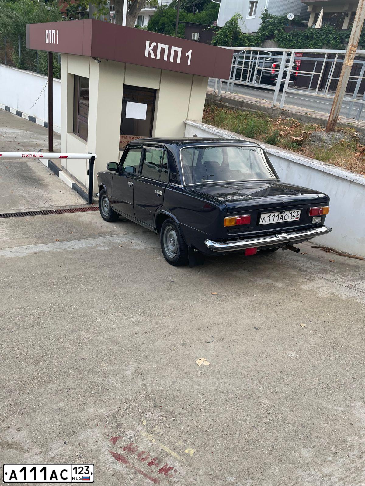 Фото автомобиля ВАЗ21013, 1987 — госномер А111АС123. Цвет: СВ. БЕЖЕВЫЙ