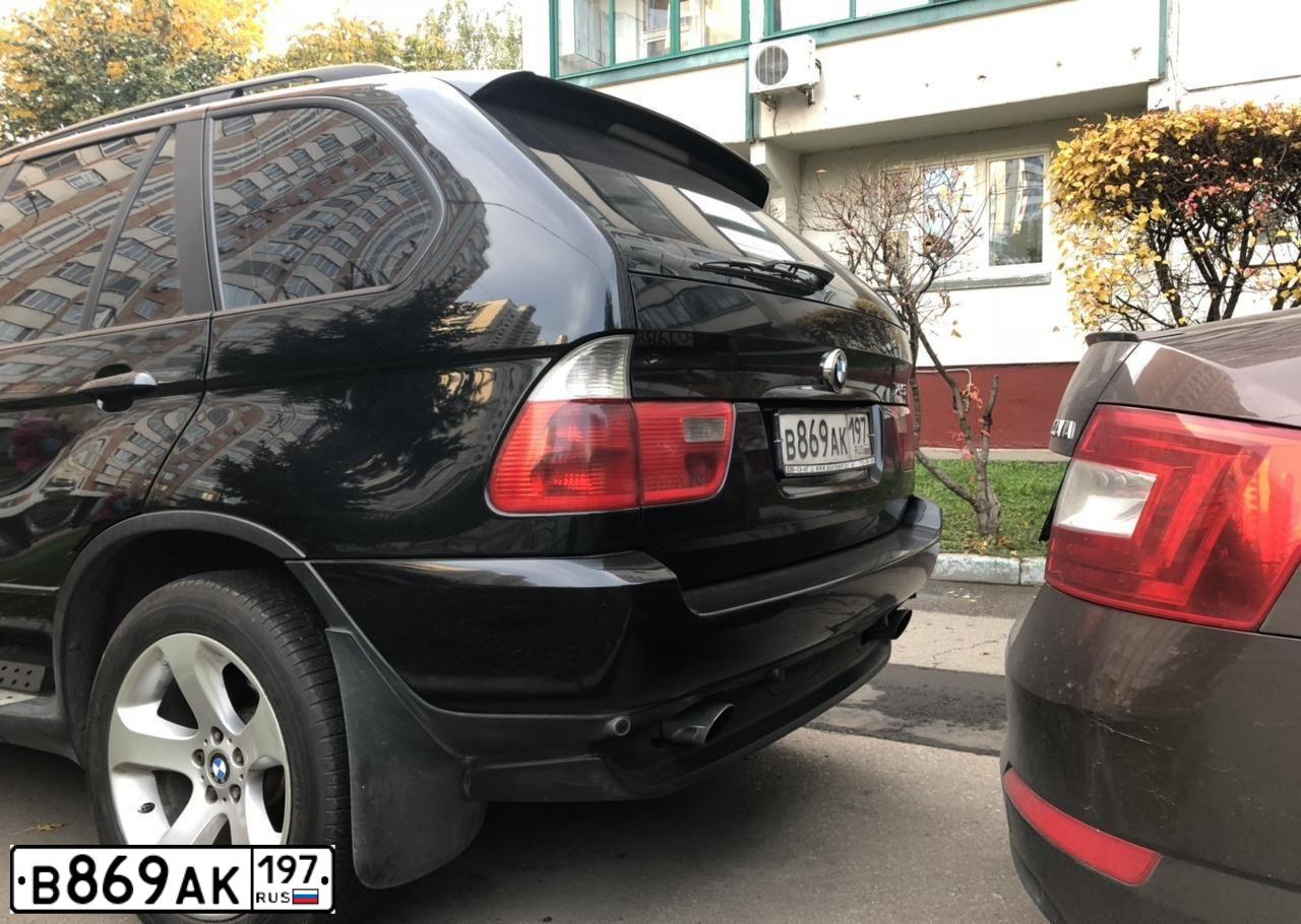 Фото автомобиля BMW X5, 2004 — госномер В869АК197. Цвет: ЧЕРНЫЙ
