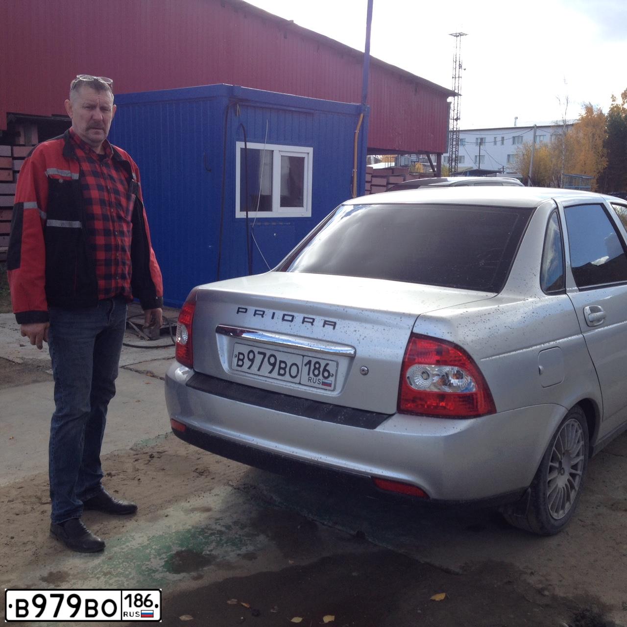 Фото автомобиля LADA 2170 PRIORA, 2011 — госномер К777АА19. Цвет: СВЕТЛО-СЕРЕБРИСТЫЙ МЕТАЛЛ