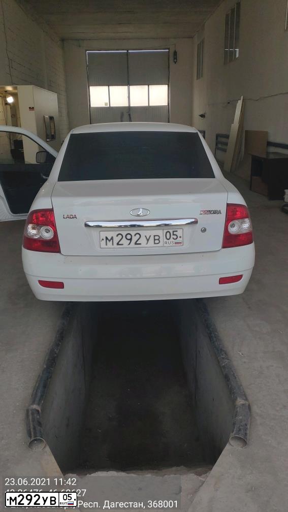 Фото автомобиля LADA 2170 PRIORA, 2011 — госномер М292УВ05. Цвет: Белый