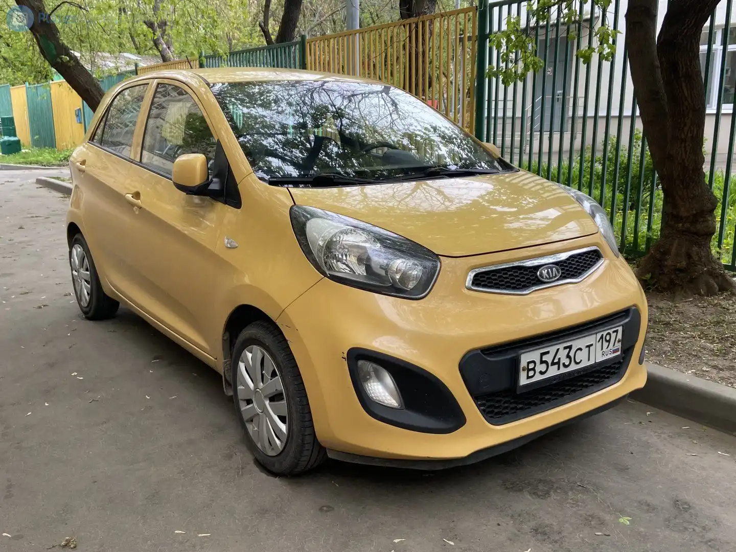 Фото автомобиля KIA PICANTO / MORNING, 2011 — госномер В543СТ197. Цвет: ЖЕЛТЫЙ