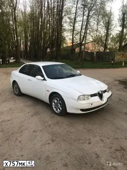 Фото автомобиля ALFAROMEO ALFA 156, 1999 — госномер М640УК150. Цвет: Белый